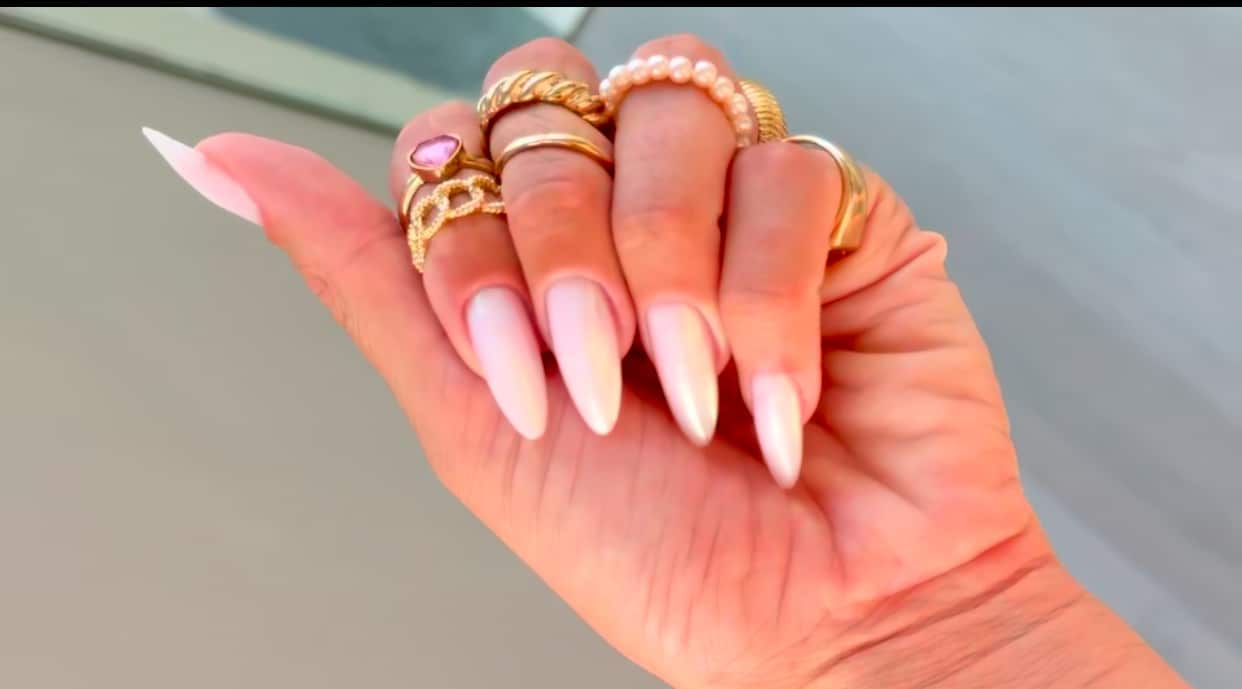 ongles Style Hailer Bieber